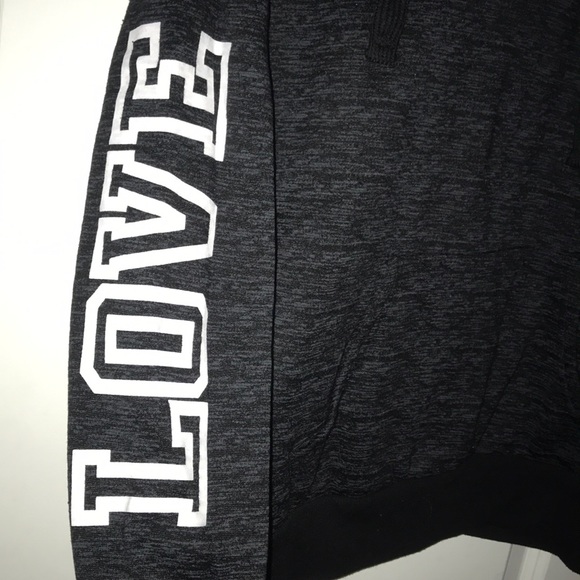 black sweater from mikk athletica - Picture 2 of 3